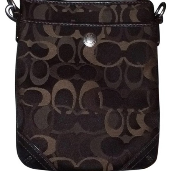 Coach Handbags - Coach Cross Body Messenger Bag